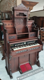 ARMONIO DE CAOBA PK-11/41