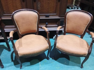 PAREJA DE BUTACAS ESTILO LUIS XV - PRECIO UNITARIO