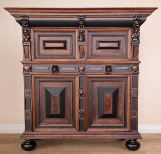 BUFFET ANTIGUO ROBLE PALISANDRO Y NOGAL 1695