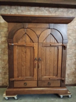 APARADOR, ARMARIO, BUFFET DE ROBLE PK-17/26